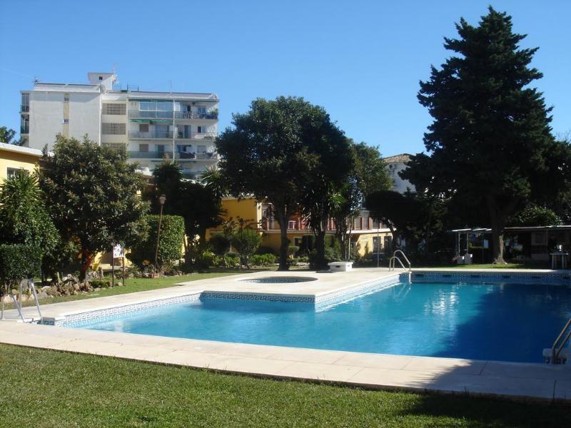 Apartamentos San Carlos Benalmádena Eksteriør billede